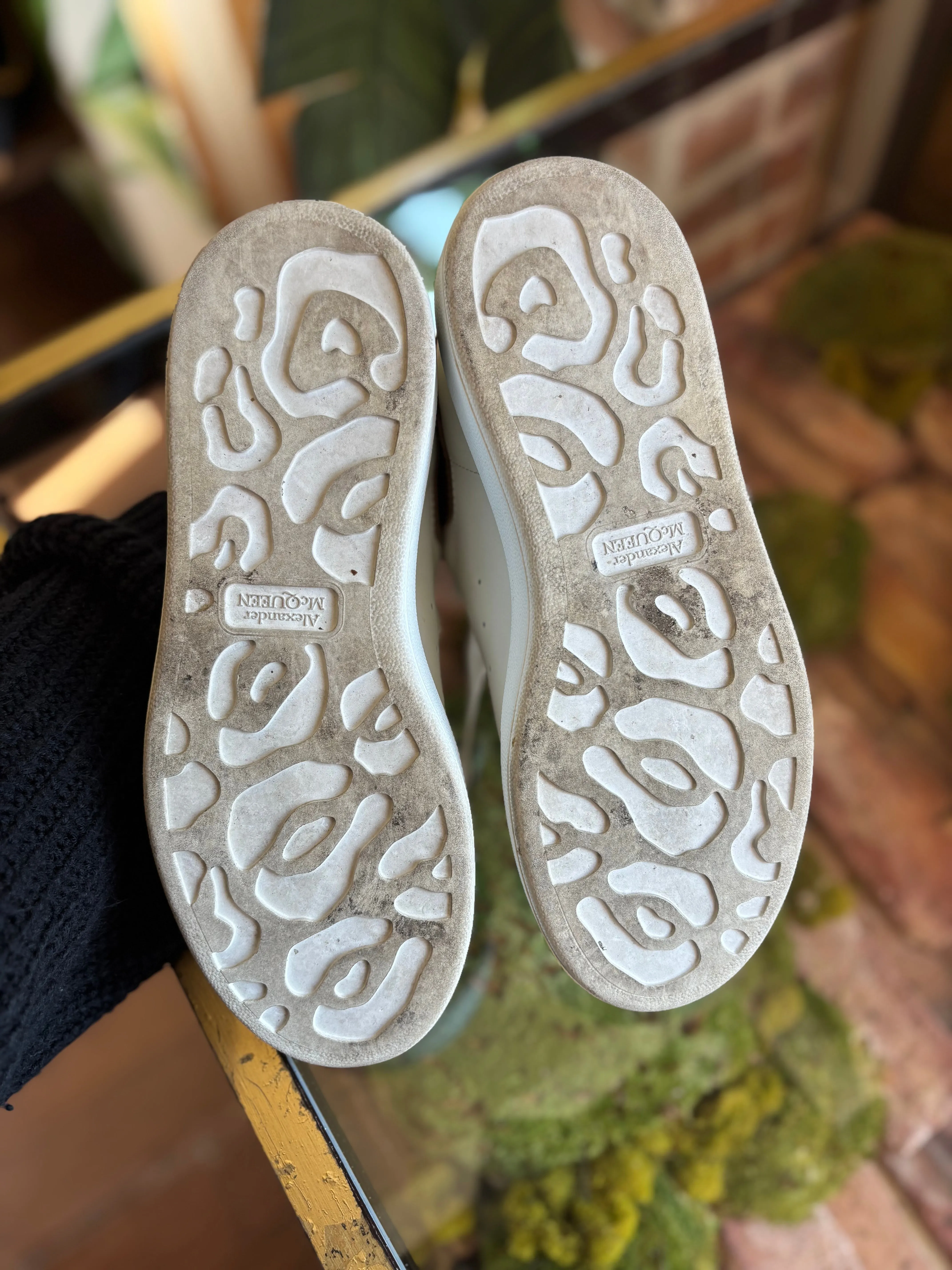 ALEXANDER MCQUEEN Larry White Oversized Sneakers Sz 37.5