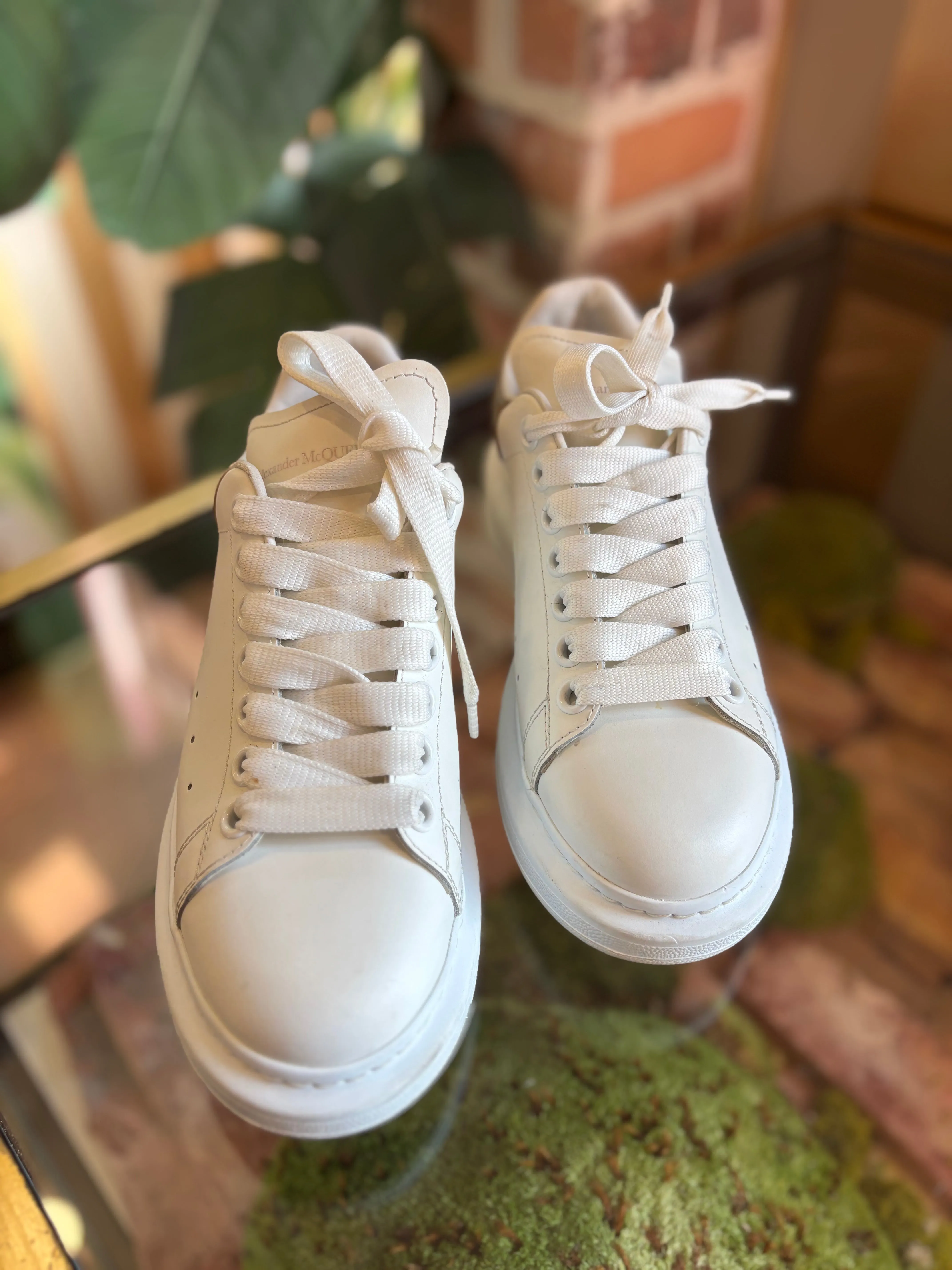 ALEXANDER MCQUEEN Larry White Oversized Sneakers Sz 37.5