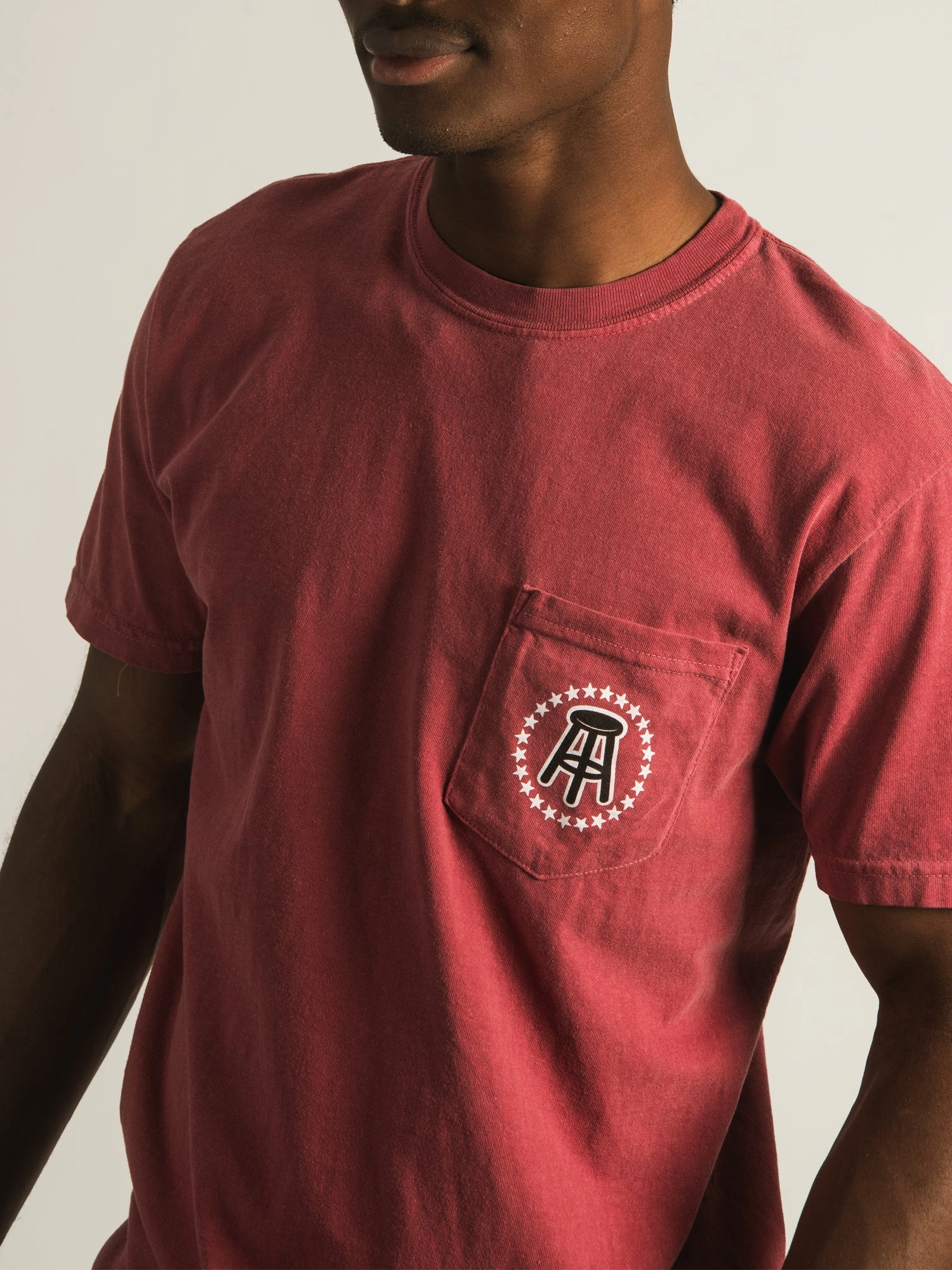 BARSTOOL SPORTS POCKET T-SHIRT - CLEARANCE