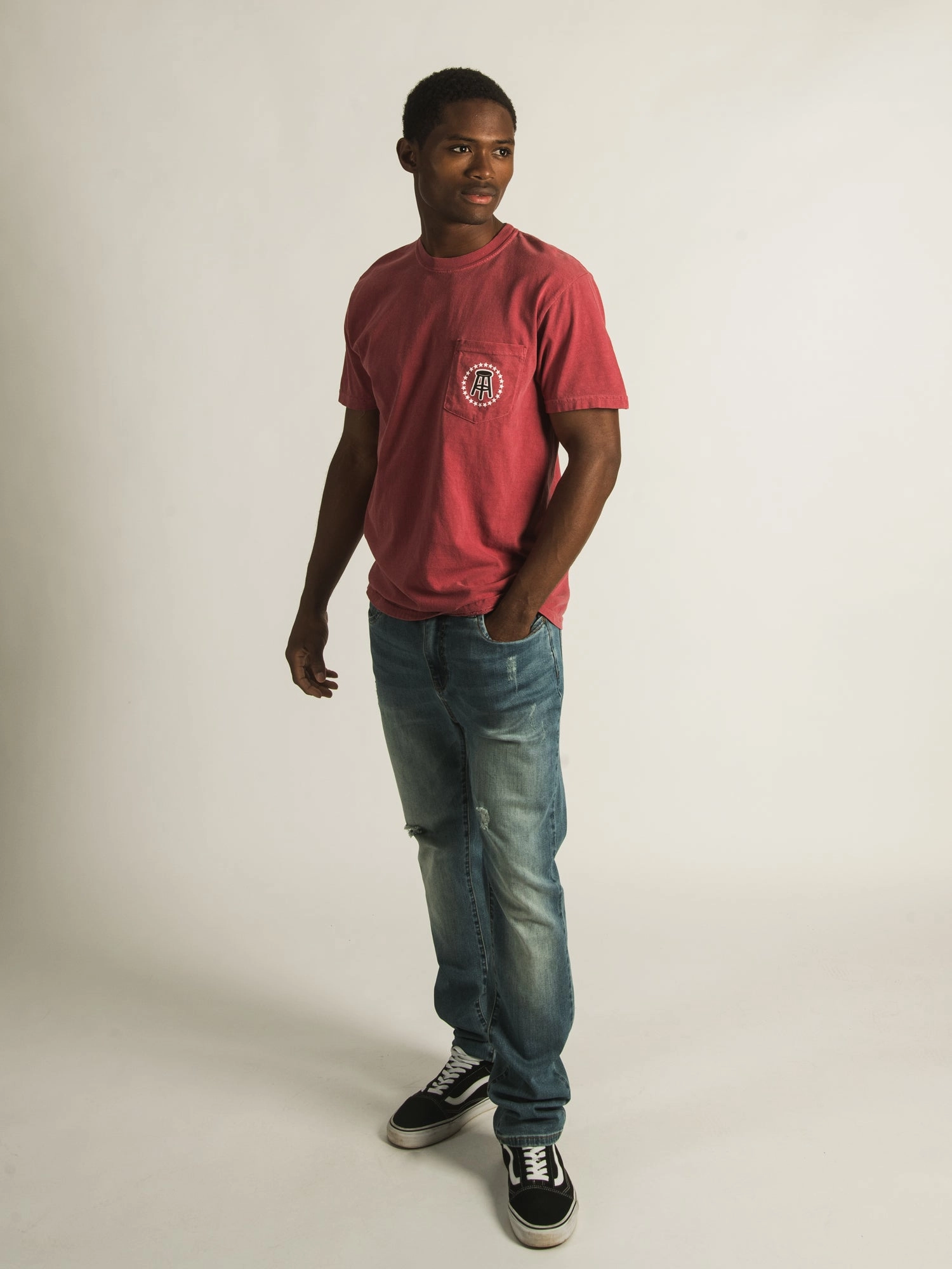 BARSTOOL SPORTS POCKET T-SHIRT - CLEARANCE