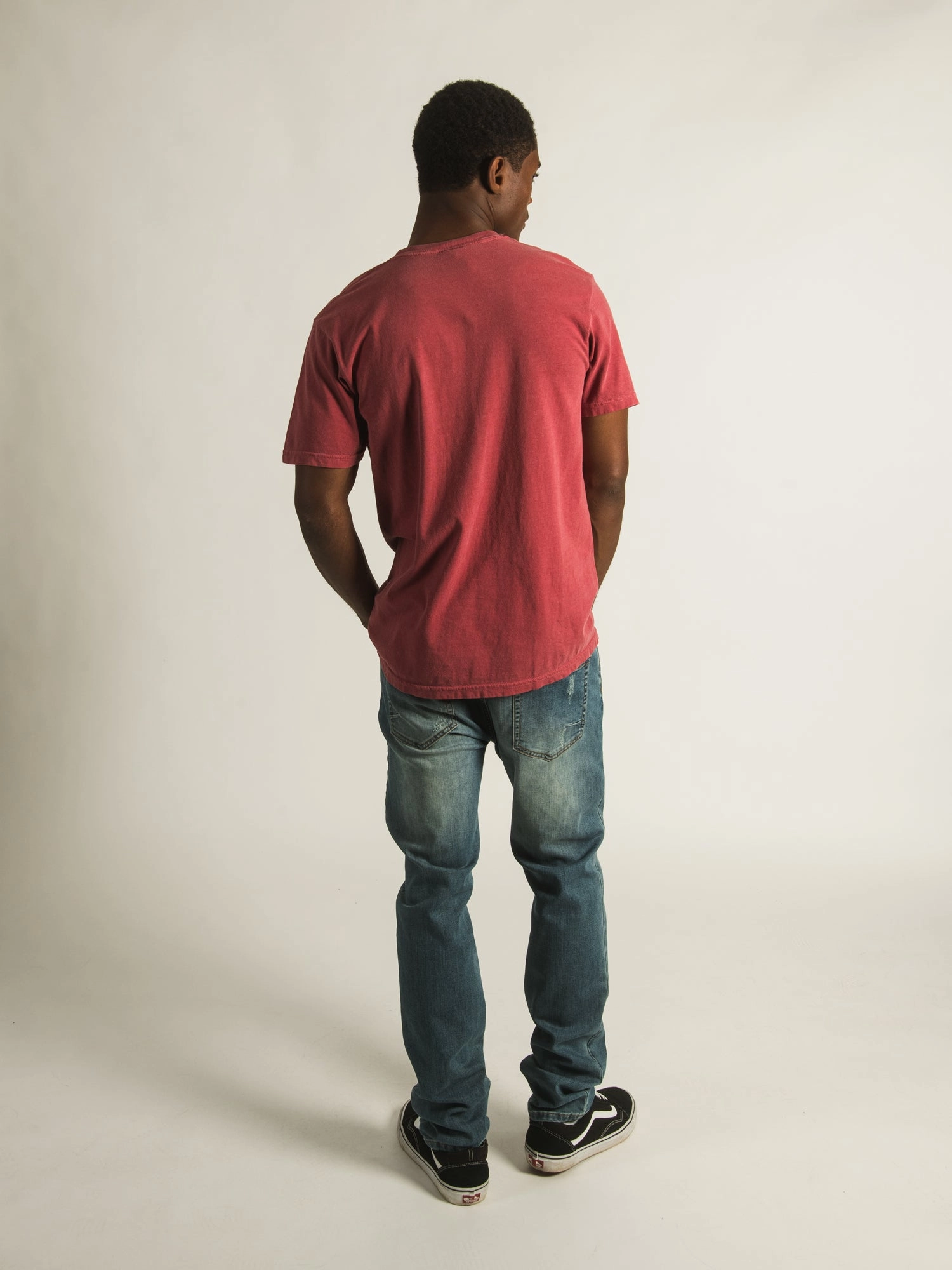 BARSTOOL SPORTS POCKET T-SHIRT - CLEARANCE
