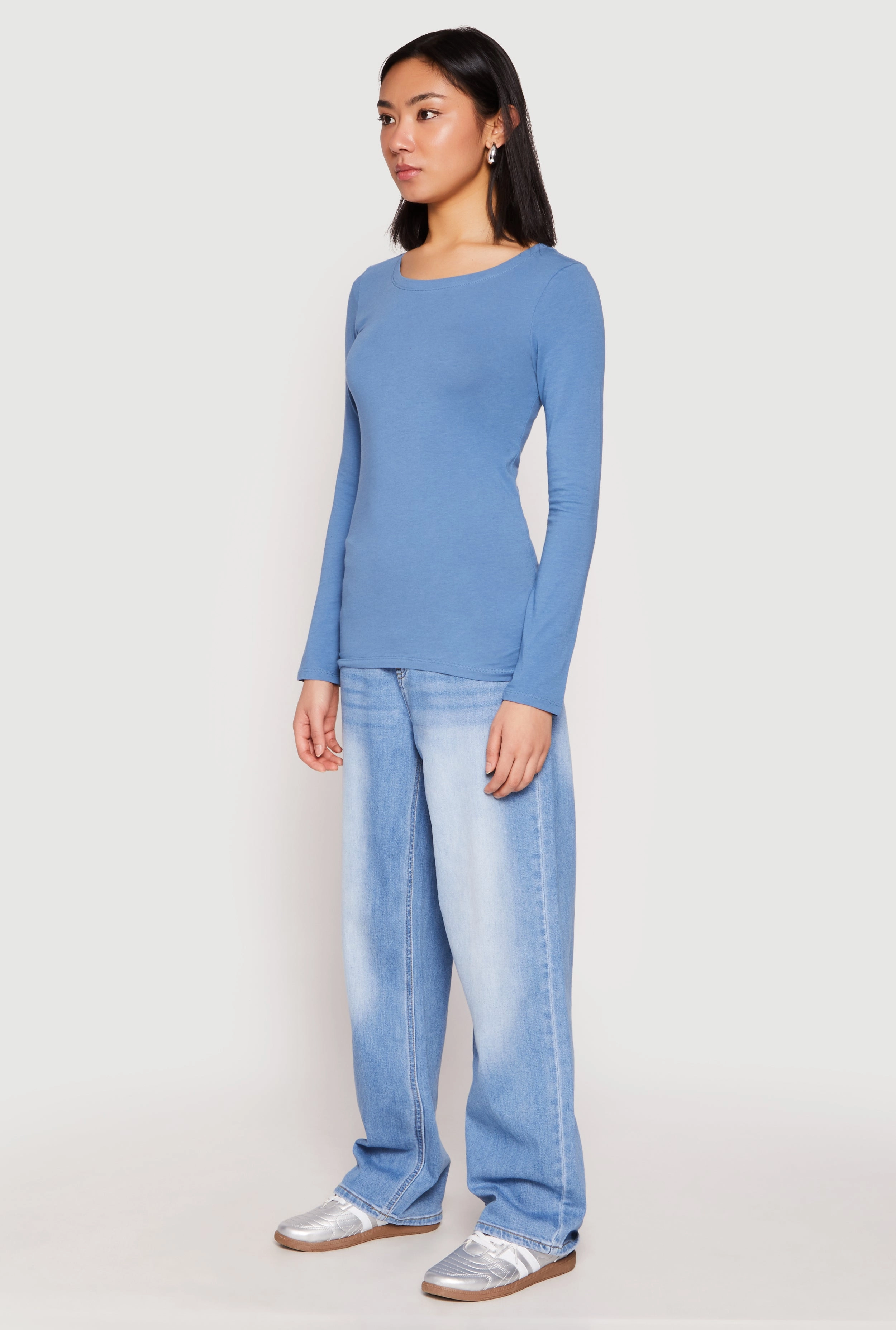 Basic Crew Neck Long Sleeve Tee