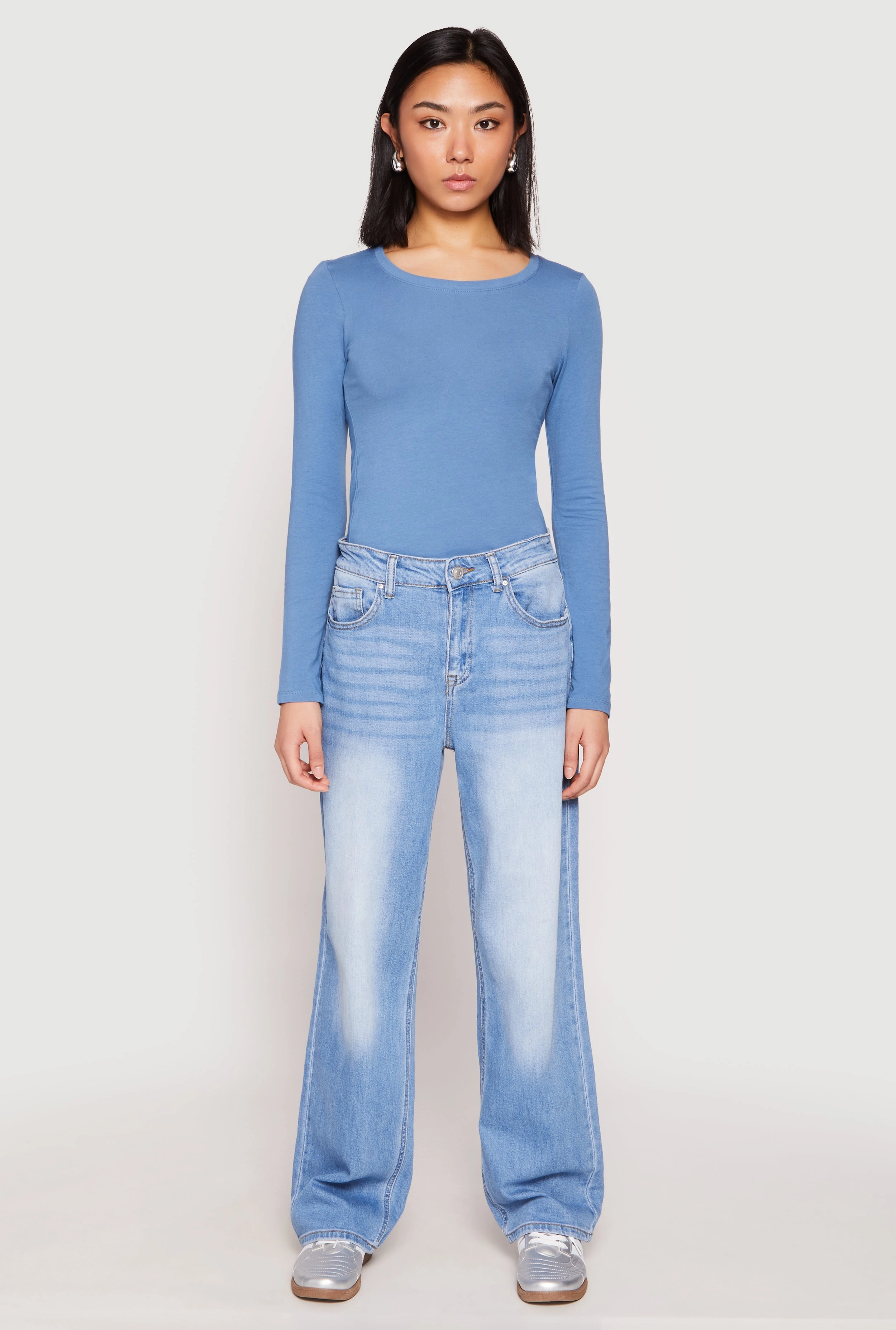 Basic Crew Neck Long Sleeve Tee