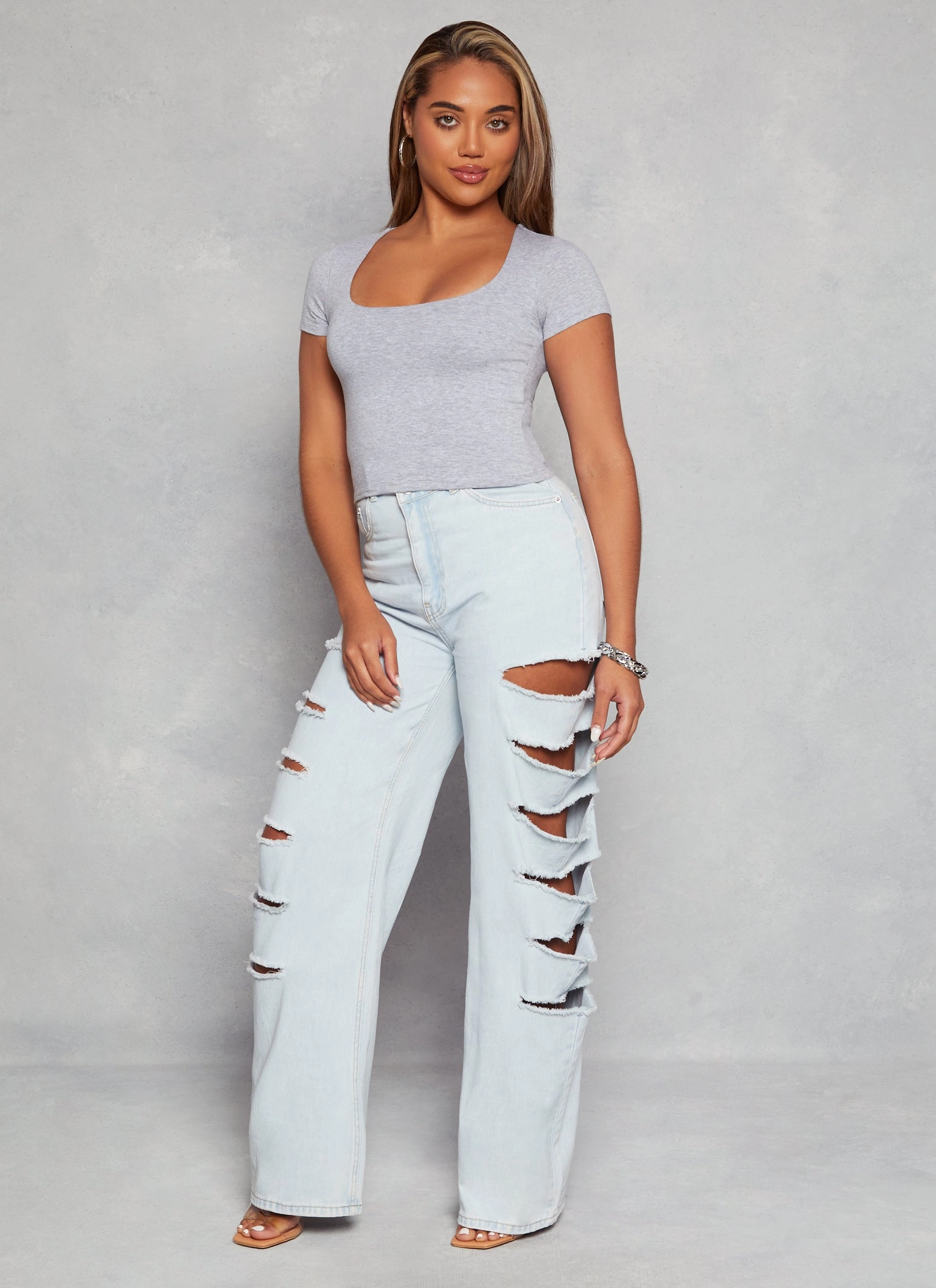 Basic Scoop Neck Cropped Tee