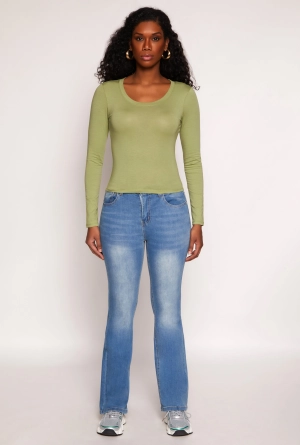 Basic Scoop Neck Long Sleeve Top