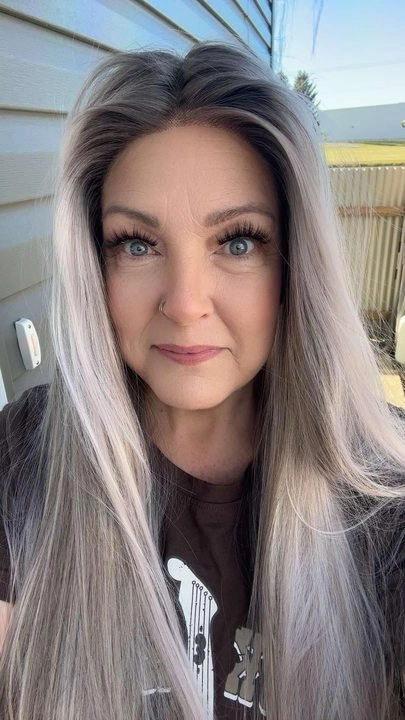 Brenda Collection-Nova purpleish grey 28 inches Long Straight Grey Pink T part Lace Front wig Glueless-TK114-2424