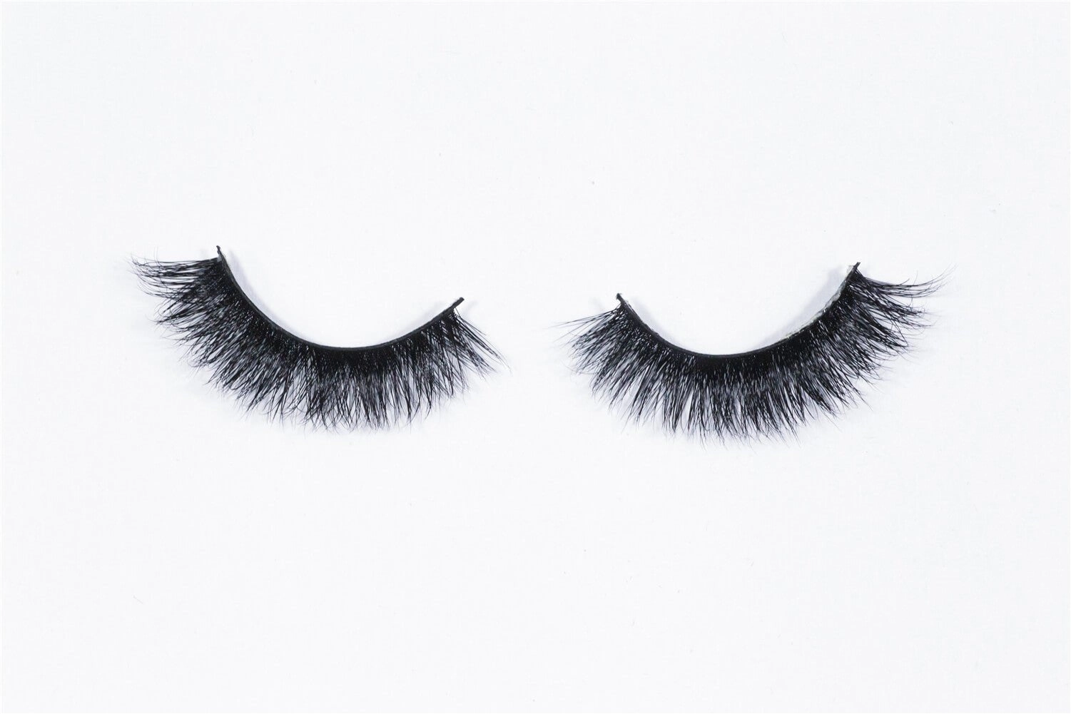 Luxury 3D Mink Eyelashes - MONICA