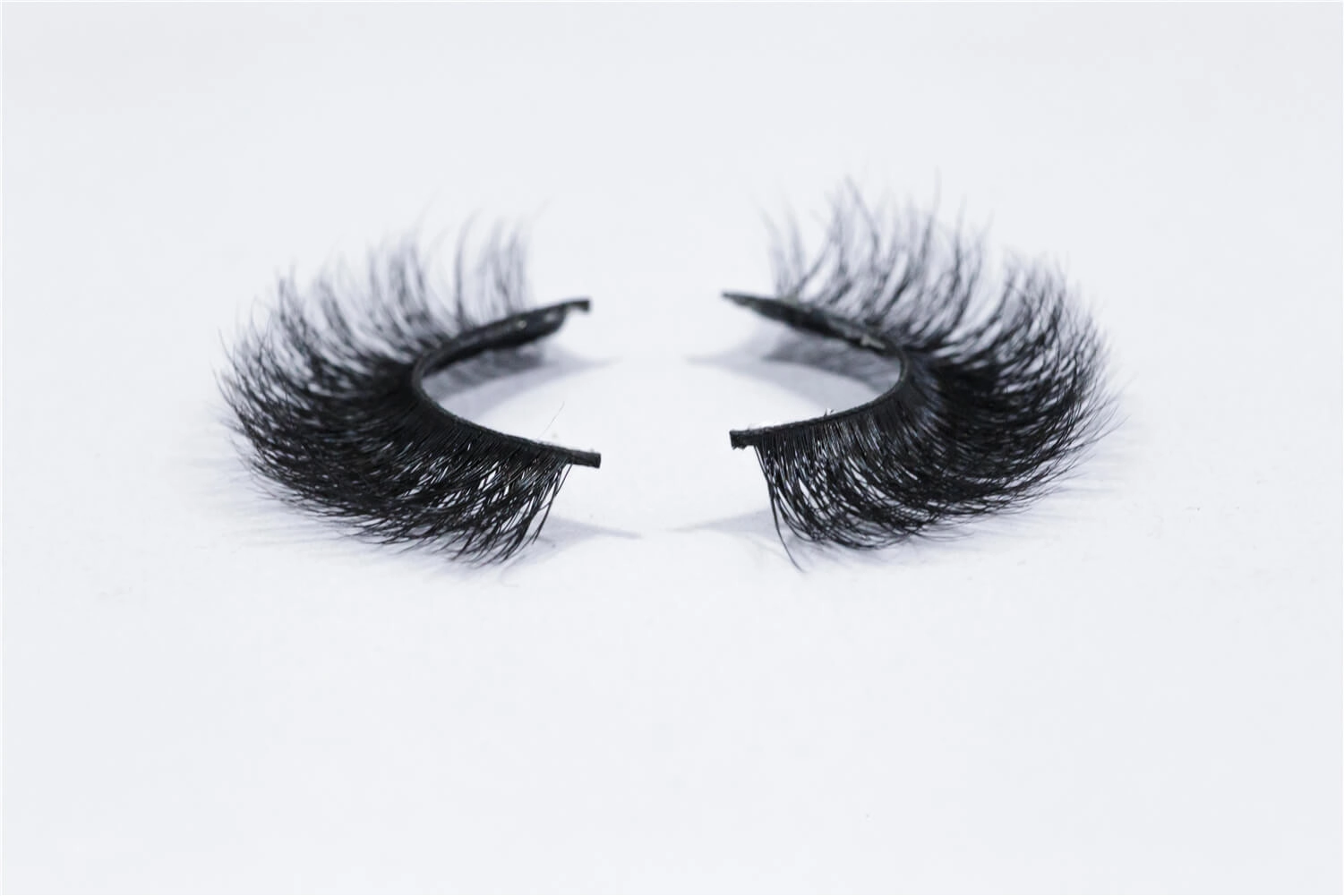 Luxury 3D Mink Eyelashes - MONICA