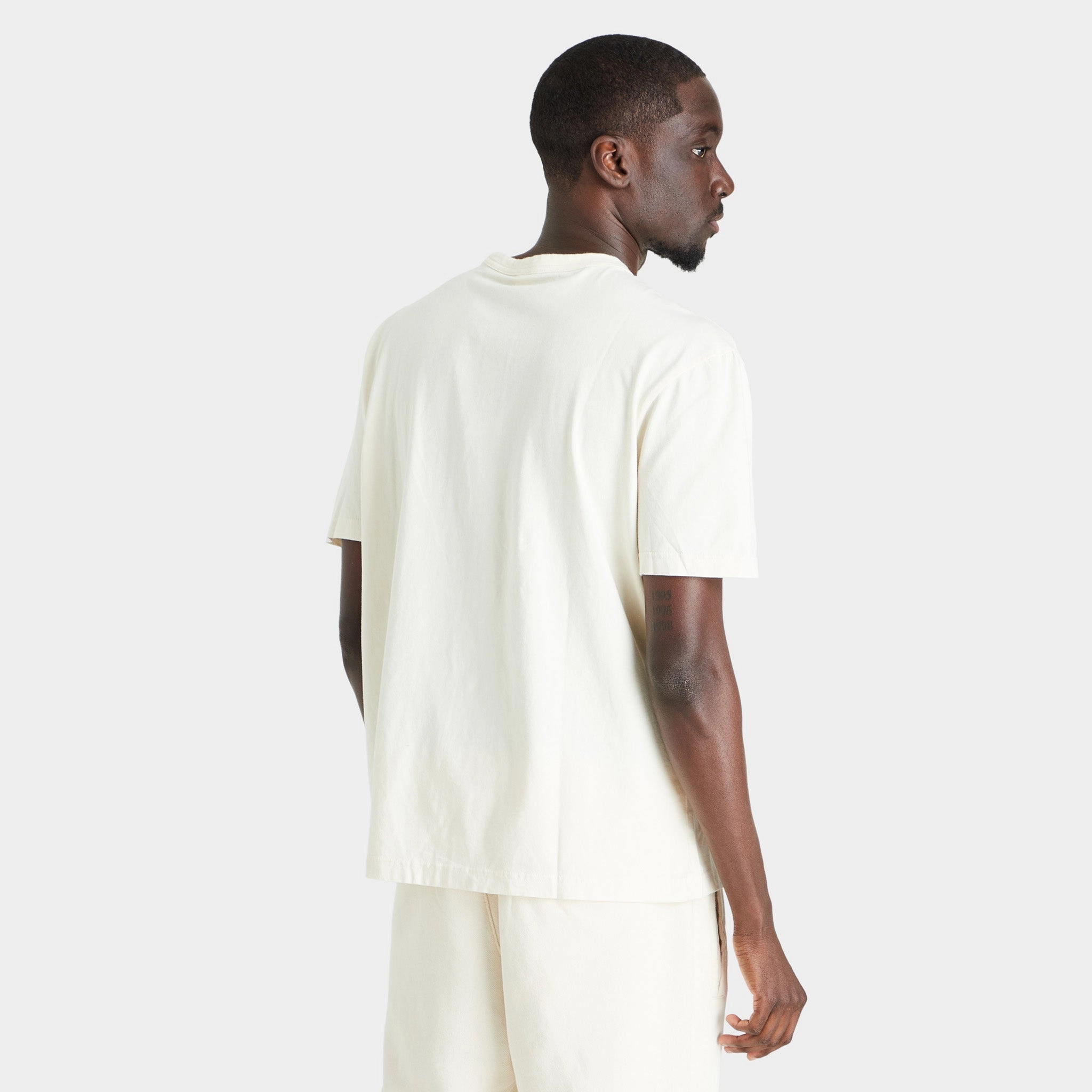 Reebok Classics Natural Dye T-shirt / Non-Dyed